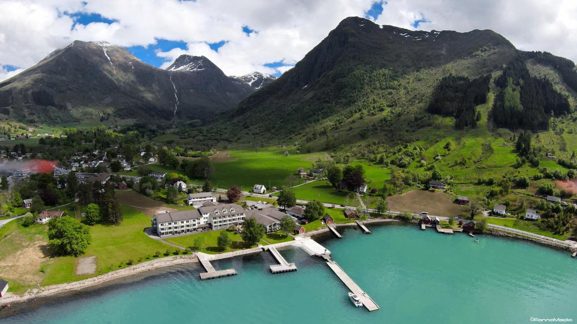 Rosendal Fjordhotel ภายนอก รูปภาพ