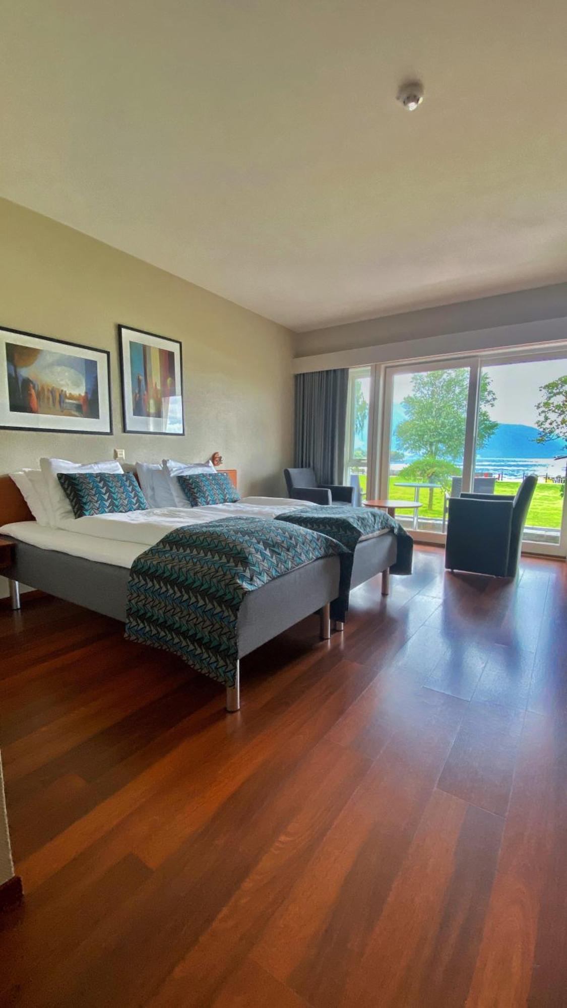 Rosendal Fjordhotel ภายนอก รูปภาพ